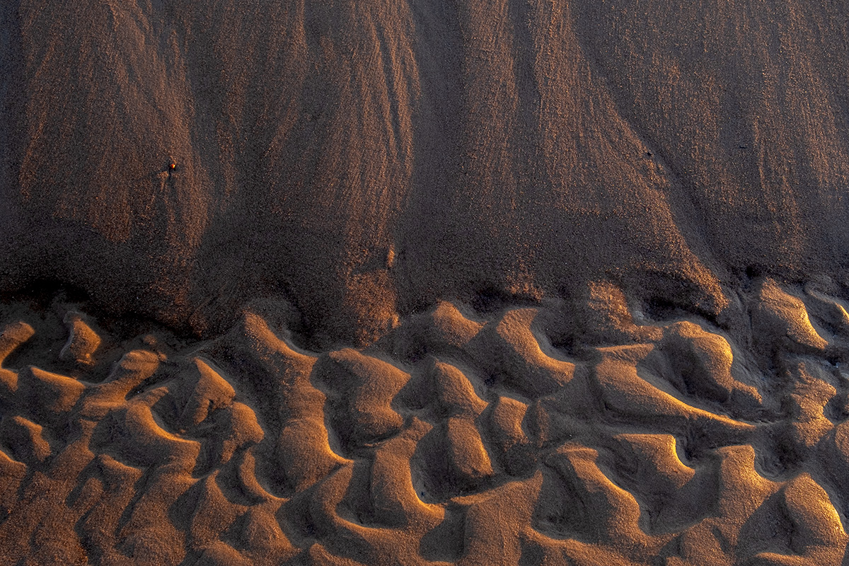 Beach sand pattern